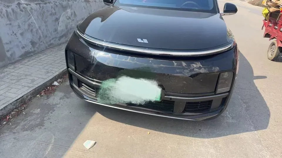 2023 Li L9 Range Extended 154HP REEV 42.6KWH,autocango,china used car exporter,china ev exporter,chinese used car exporter,chinese used ev exporter