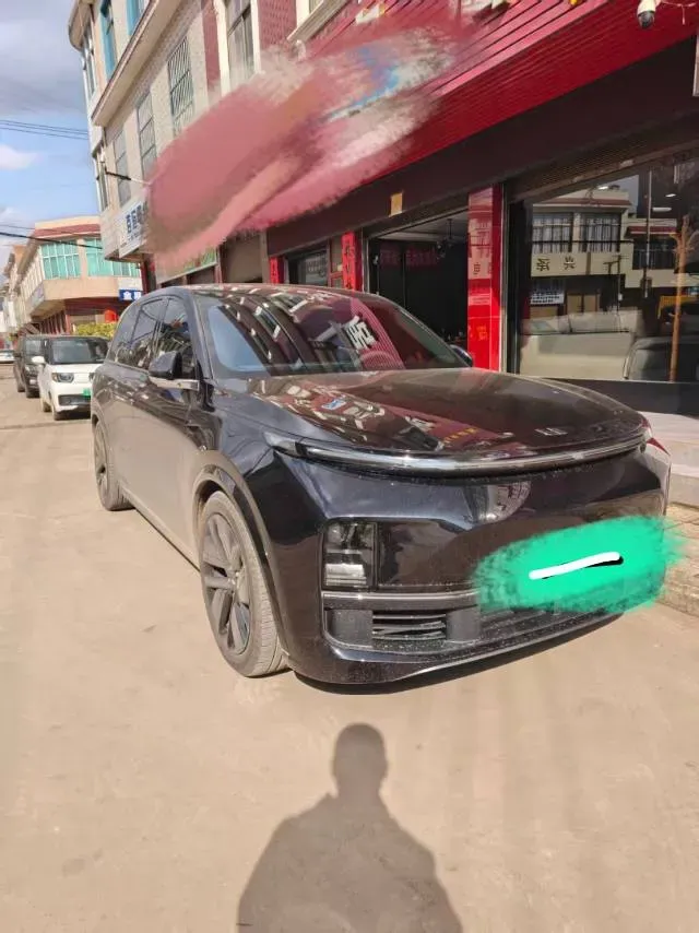 2023 Li L9 Range Extended 154HP REEV 42.6KWH,autocango,china used car exporter,china ev exporter,chinese used car exporter,chinese used ev exporter