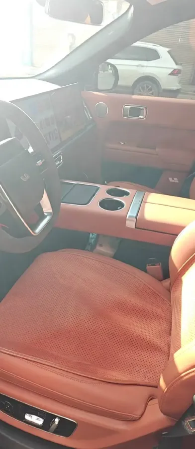 2023 Li L9 Range Extended 154HP REEV 42.6KWH,autocango,china used car exporter,china ev exporter,chinese used car exporter,chinese used ev exporter