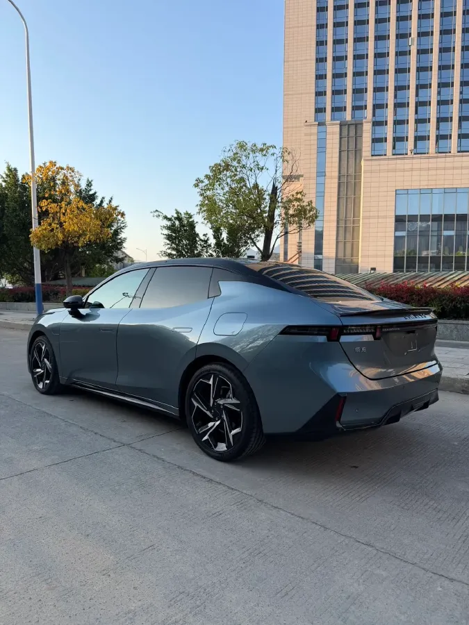 2025 BYD Han 1.5T 156HP L4 E-CVT PHEV,autocango,china used car exporter,china ev exporter,chinese used car exporter,chinese used ev exporter