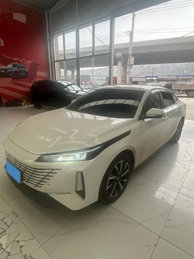 2024 ChangAn Eado 1.5T 170HP L4 7DCT,autocango,china used car exporter,china ev exporter,chinese used car exporter,chinese used ev exporter