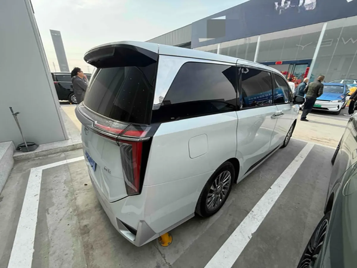 2023 GAC Trumpchi M8 2.0T 252HP L4 8AT,autocango,china used car exporter,china ev exporter,chinese used car exporter,chinese used ev exporter