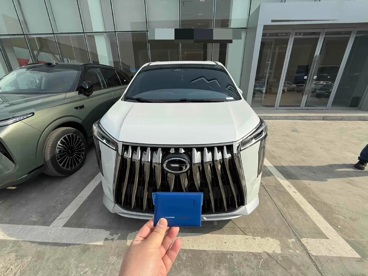 2023 GAC Trumpchi M8 2.0T 252HP L4 8AT,autocango,china used car exporter,china ev exporter,chinese used car exporter,chinese used ev exporter