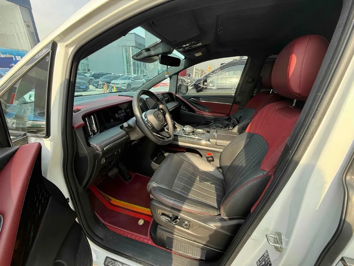 2023 GAC Trumpchi M8 2.0T 252HP L4 8AT,autocango,china used car exporter,china ev exporter,chinese used car exporter,chinese used ev exporter