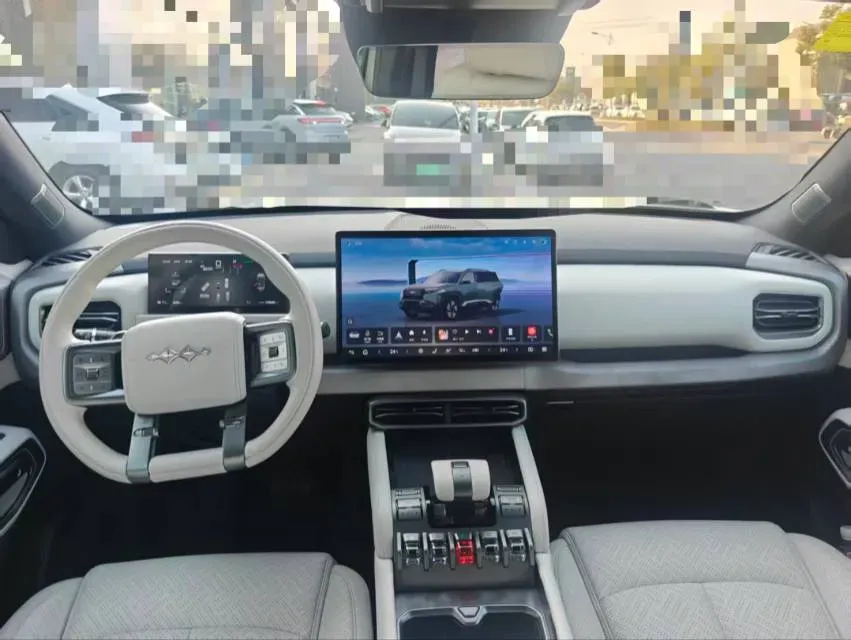 2025 FangChengBao Tai 3 BEV,autocango,china used car exporter,china ev exporter,chinese used car exporter,chinese used ev exporter