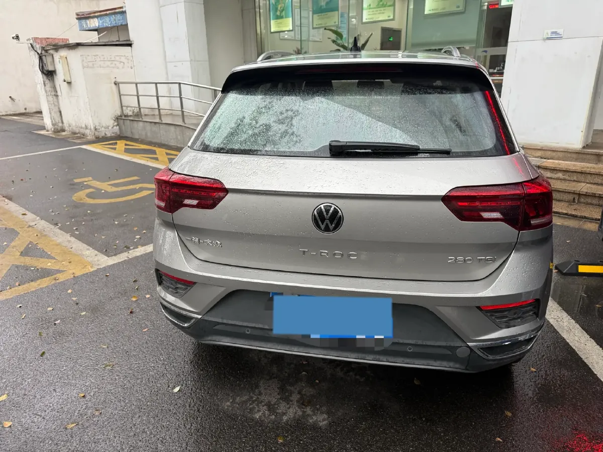 2021 Volkswagen T-Roc 1.4T 150HP L4 7DCT,autocango,china used car exporter,china ev exporter,chinese used car exporter,chinese used ev exporter