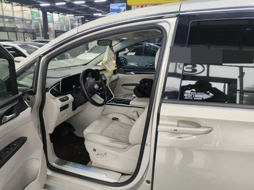 2021 Buick GL8 2.0T 237HP L4 9AT,autocango,china used car exporter,china ev exporter,chinese used car exporter,chinese used ev exporter