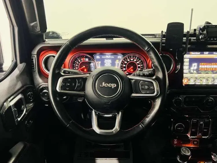 2021 Jeep Wrangler 2.0T 266HP L4 8AT,autocango,china used car exporter,china ev exporter,chinese used car exporter,chinese used ev exporter