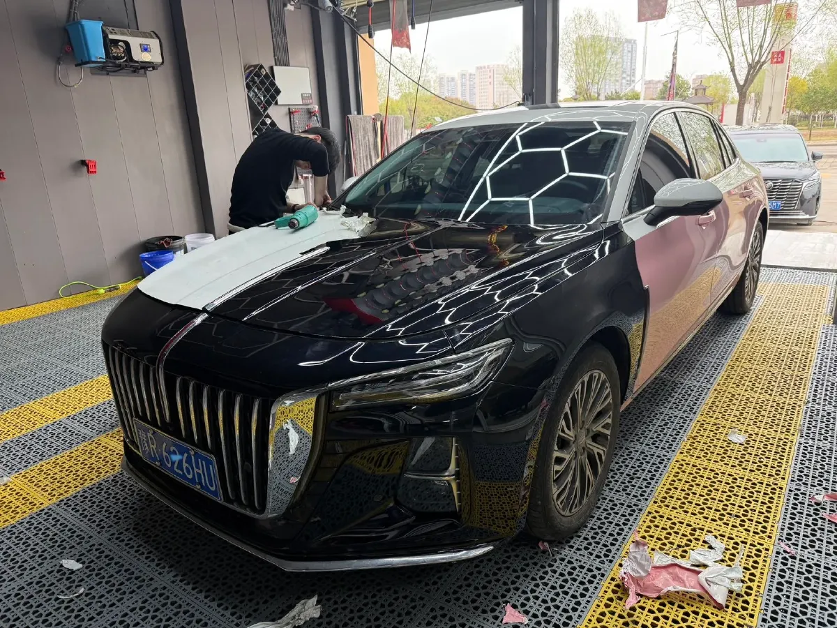 2025 HongQi H5 1.5T 169HP L4 1DHT Hybrid,autocango,china used car exporter,china ev exporter,chinese used car exporter,chinese used ev exporter