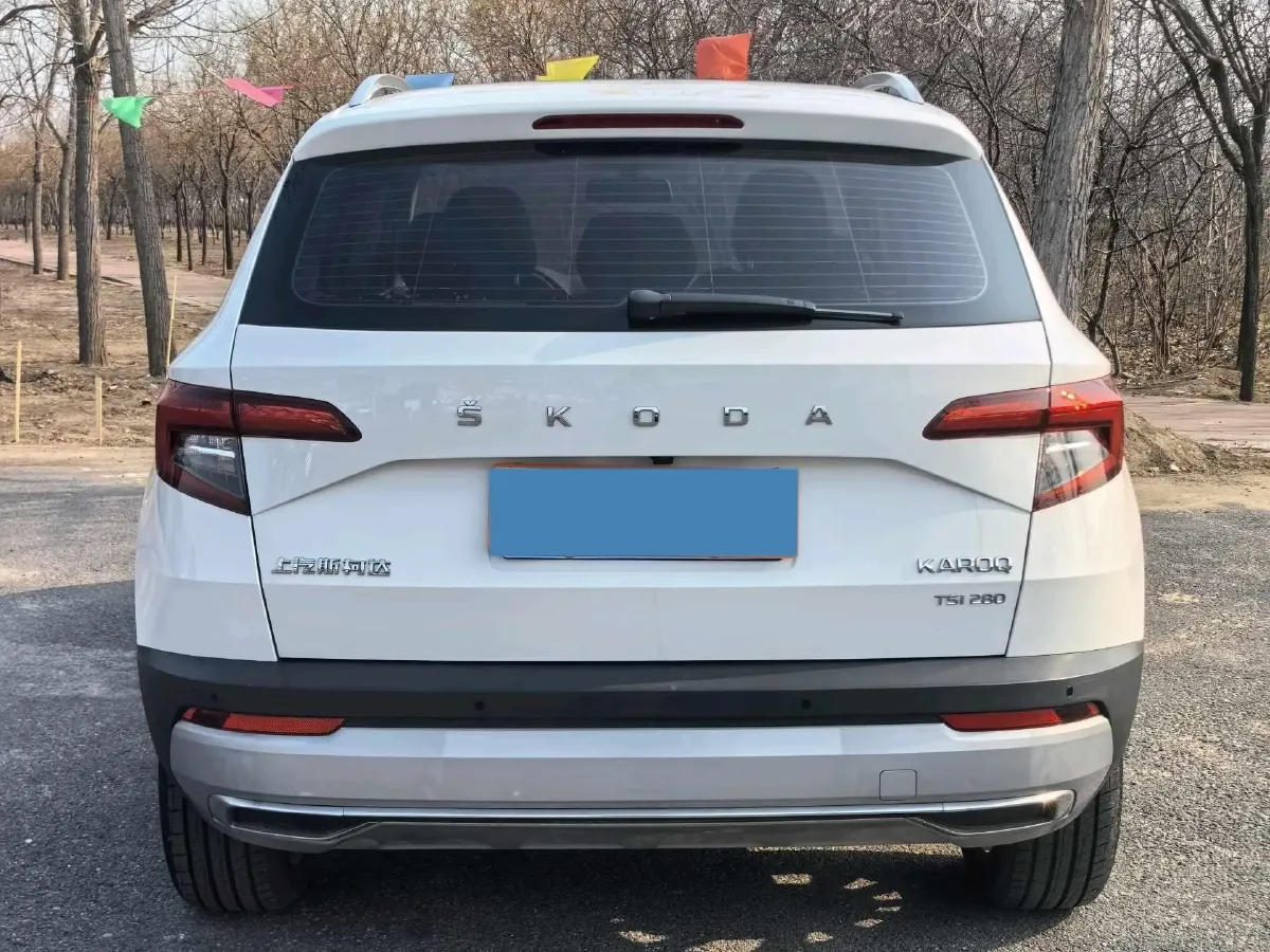2020 Skoda Karoq 1.4T 150HP L4 7DCT,autocango,china used car exporter,china ev exporter,chinese used car exporter,chinese used ev exporter