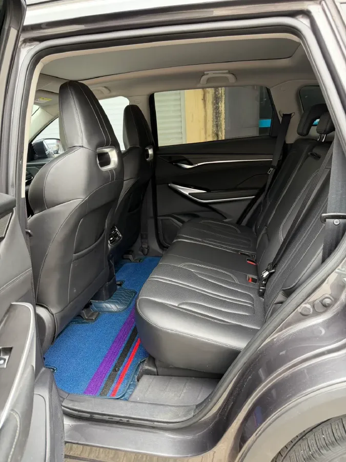 2020 ChangAn CS75 Plus 2.0T 233HP L4 8AT,autocango,china used car exporter,china ev exporter,chinese used car exporter,chinese used ev exporter