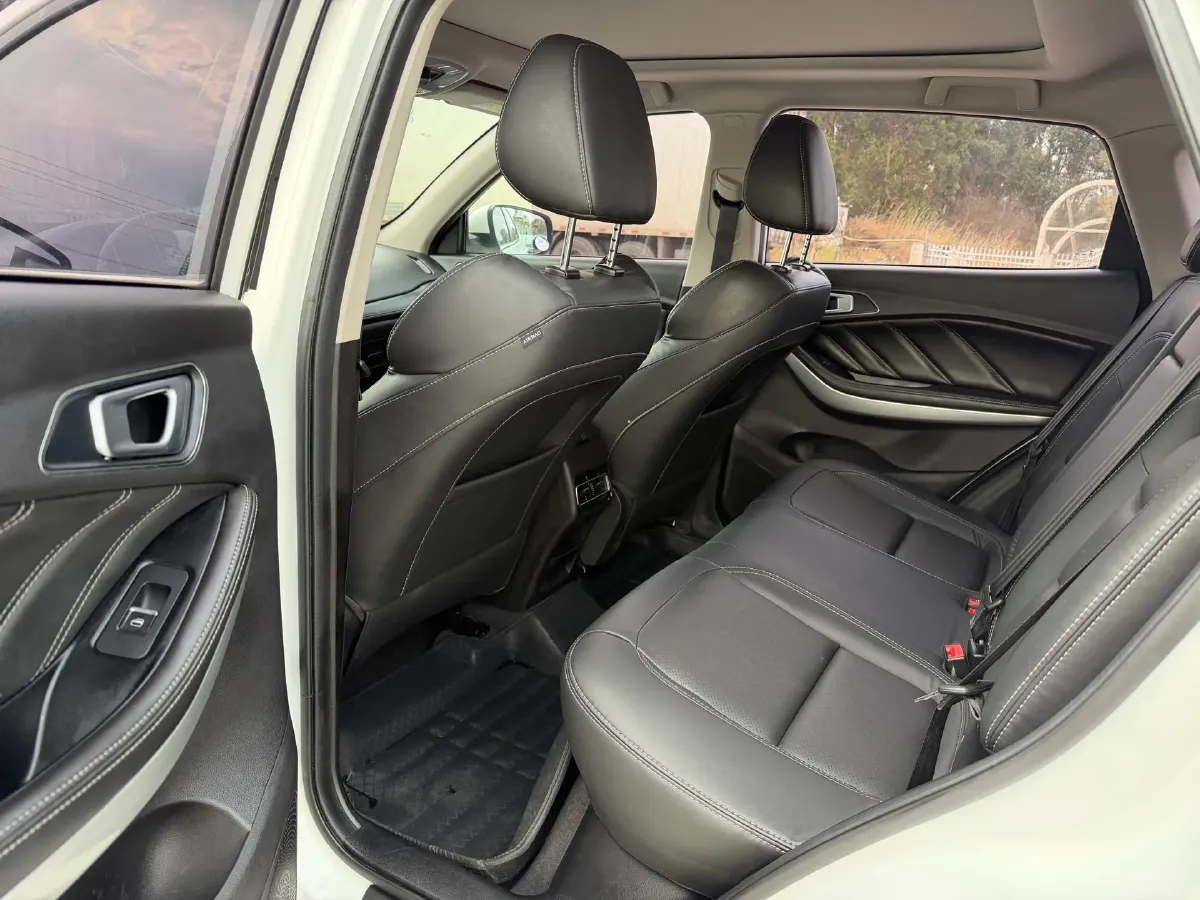 2018 Chery Tiggo 7 1.5T 156HP L4 6DCT,autocango,china used car exporter,china ev exporter,chinese used car exporter,chinese used ev exporter