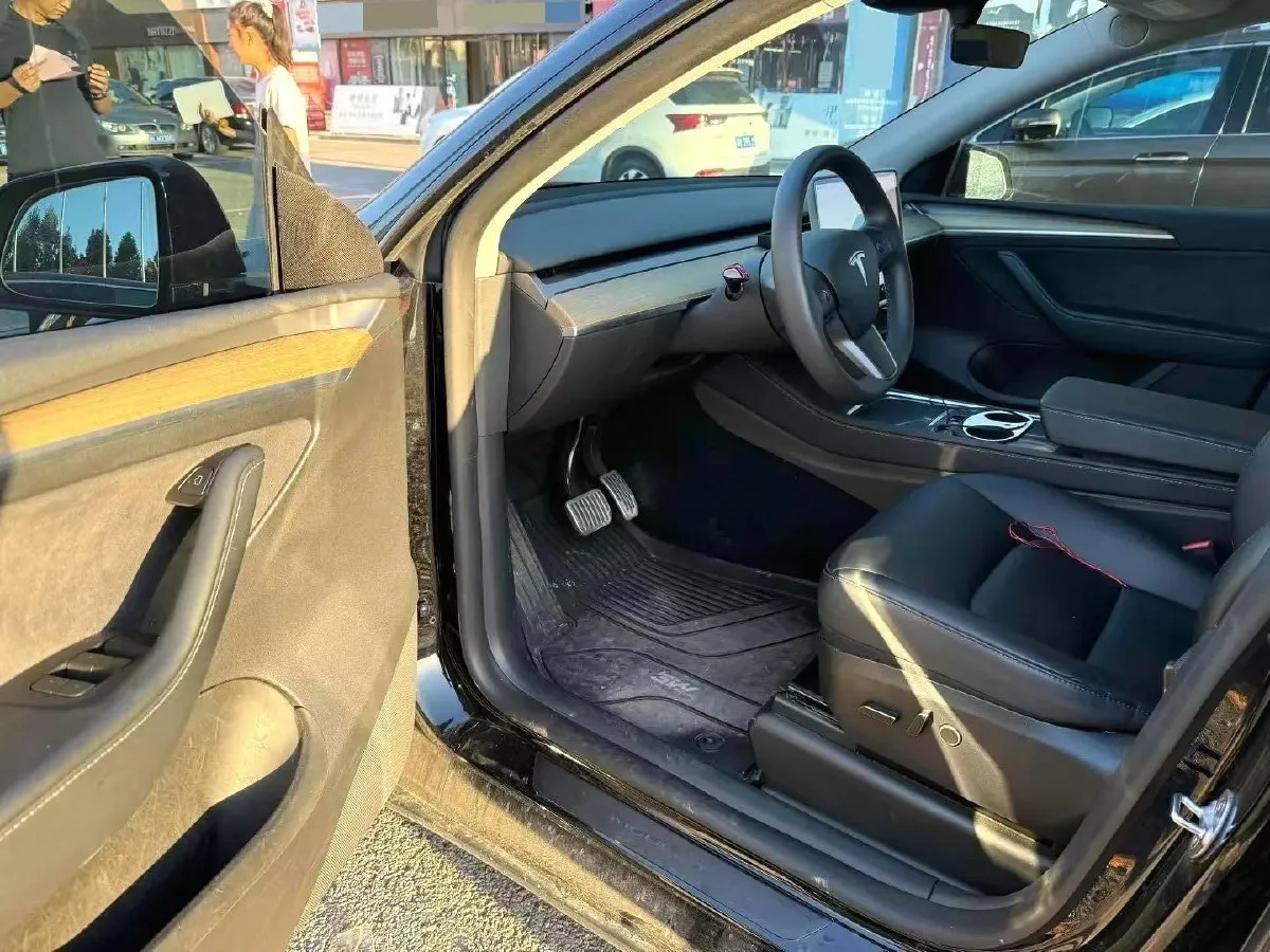 2022 Tesla Model Y BEV 60KWH,autocango,china used car exporter,china ev exporter,chinese used car exporter,chinese used ev exporter