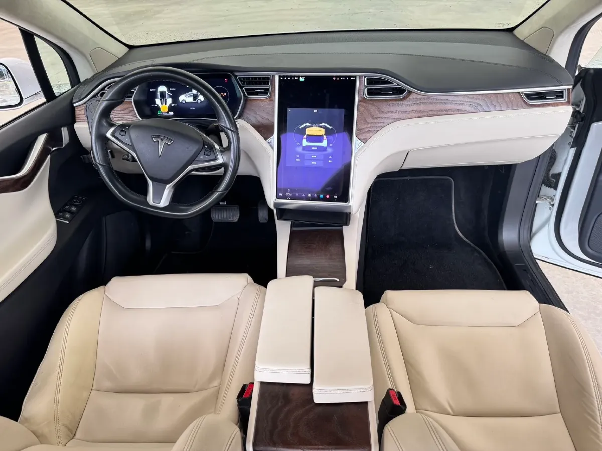 2017 Tesla Model X BEV 100KWH,autocango,china used car exporter,china ev exporter,chinese used car exporter,chinese used ev exporter