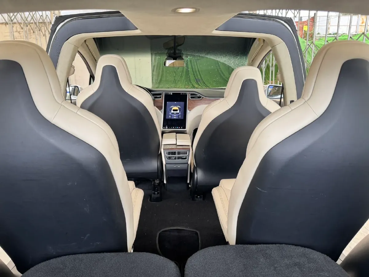 2017 Tesla Model X BEV 100KWH,autocango,china used car exporter,china ev exporter,chinese used car exporter,chinese used ev exporter