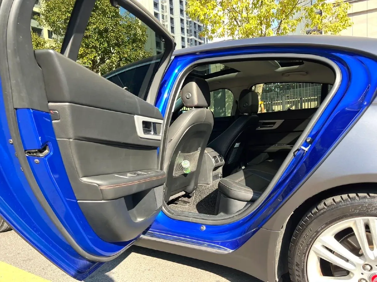 2018 BMW X2 2.0T 192HP L4 7DCT,autocango,china used car exporter,china ev exporter,chinese used car exporter,chinese used ev exporter