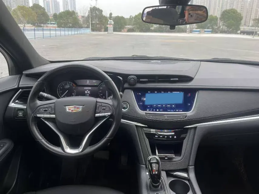 2021 Cadillac XT6 2.0T 237HP L4 9AT,autocango,china used car exporter,china ev exporter,chinese used car exporter,chinese used ev exporter