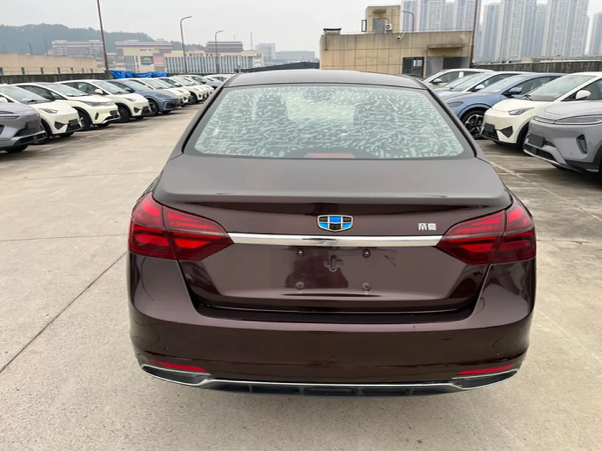 2018 Geely Emgrand 1.5L 109HP L4 5MT,autocango,china used car exporter,china ev exporter,chinese used car exporter,chinese used ev exporter