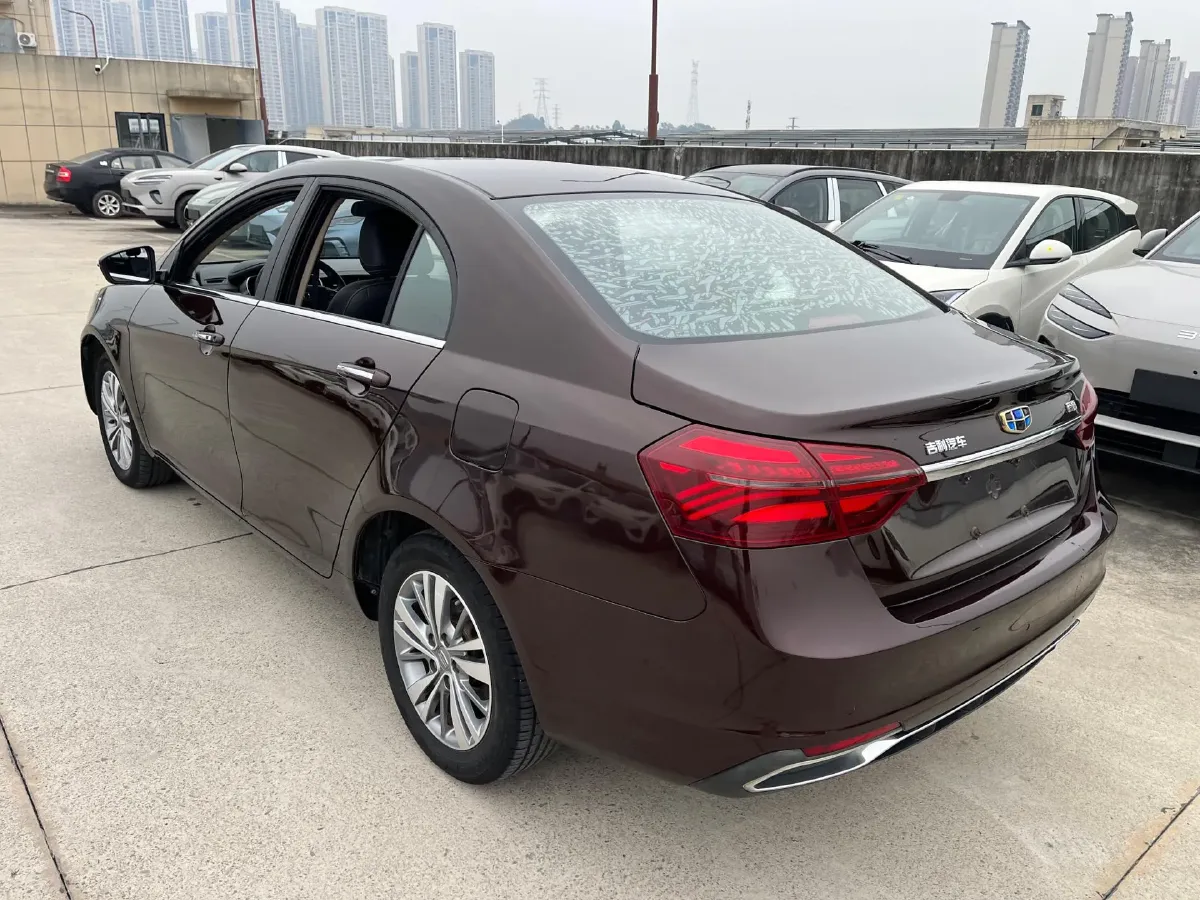 2018 Geely Emgrand 1.5L 109HP L4 5MT,autocango,china used car exporter,china ev exporter,chinese used car exporter,chinese used ev exporter