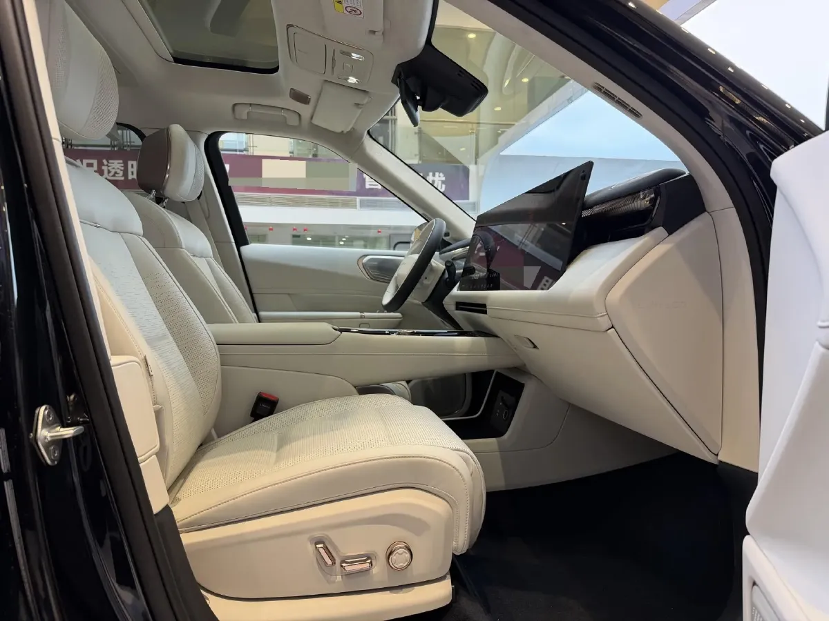 2025 LYNK&CO 900 2.0T 254HP L4 3DHT PHEV 50KWH,autocango,china used car exporter,china ev exporter,chinese used car exporter,chinese used ev exporter