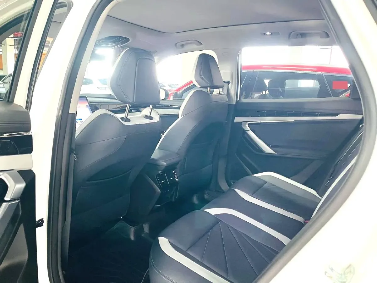 2023 Geely StarRay 1.5T 181HP L4 7DCT,autocango,china used car exporter,china ev exporter,chinese used car exporter,chinese used ev exporter