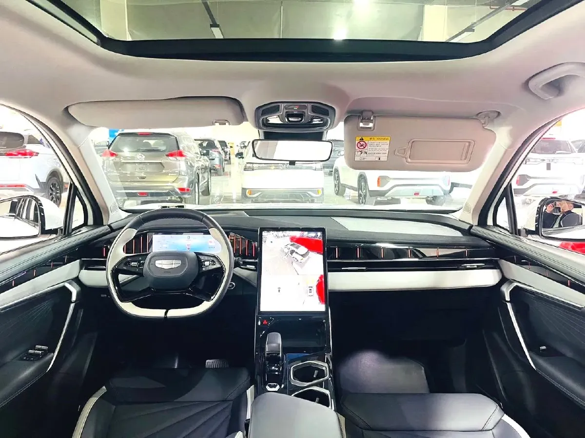 2023 Geely StarRay 1.5T 181HP L4 7DCT,autocango,china used car exporter,china ev exporter,chinese used car exporter,chinese used ev exporter