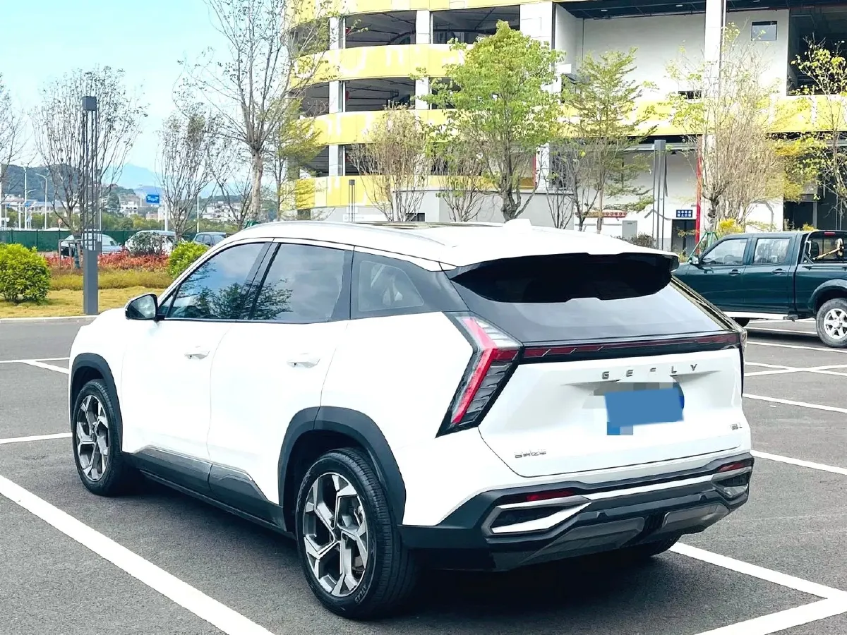 2023 Geely StarRay 1.5T 181HP L4 7DCT,autocango,china used car exporter,china ev exporter,chinese used car exporter,chinese used ev exporter