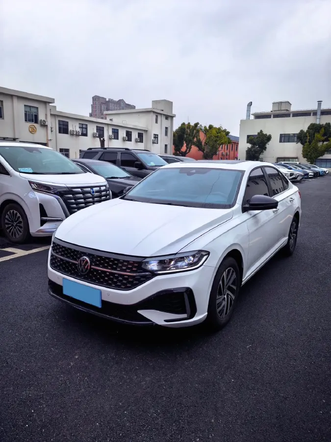 2024 Volkswagen Lavida 1.5T 160HP L4 7DCT,autocango,china used car exporter,china ev exporter,chinese used car exporter,chinese used ev exporter