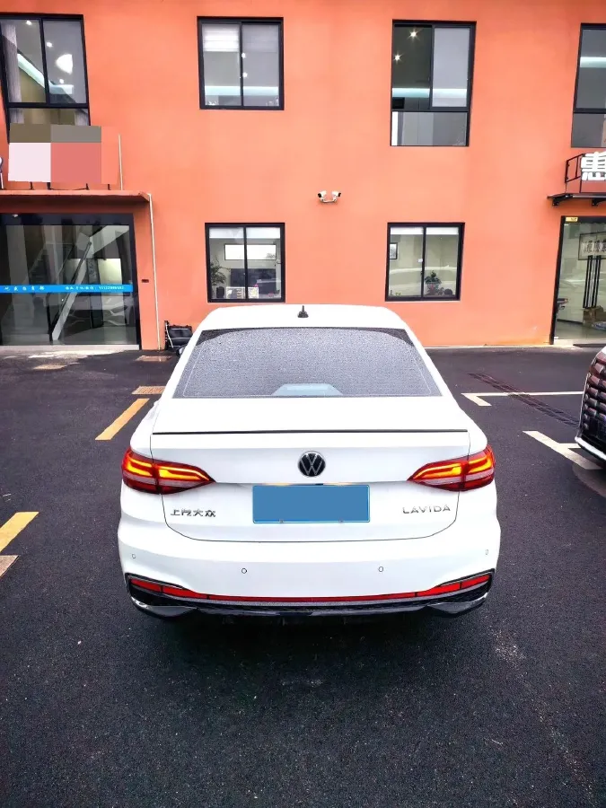 2024 Volkswagen Lavida 1.5T 160HP L4 7DCT,autocango,china used car exporter,china ev exporter,chinese used car exporter,chinese used ev exporter