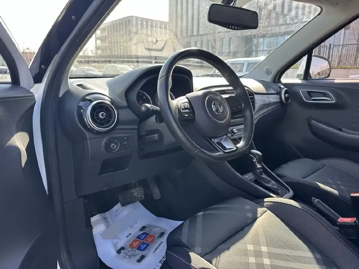 2017 MG 3 1.5L 117HP L4 4AT,autocango,china used car exporter,china ev exporter,chinese used car exporter,chinese used ev exporter