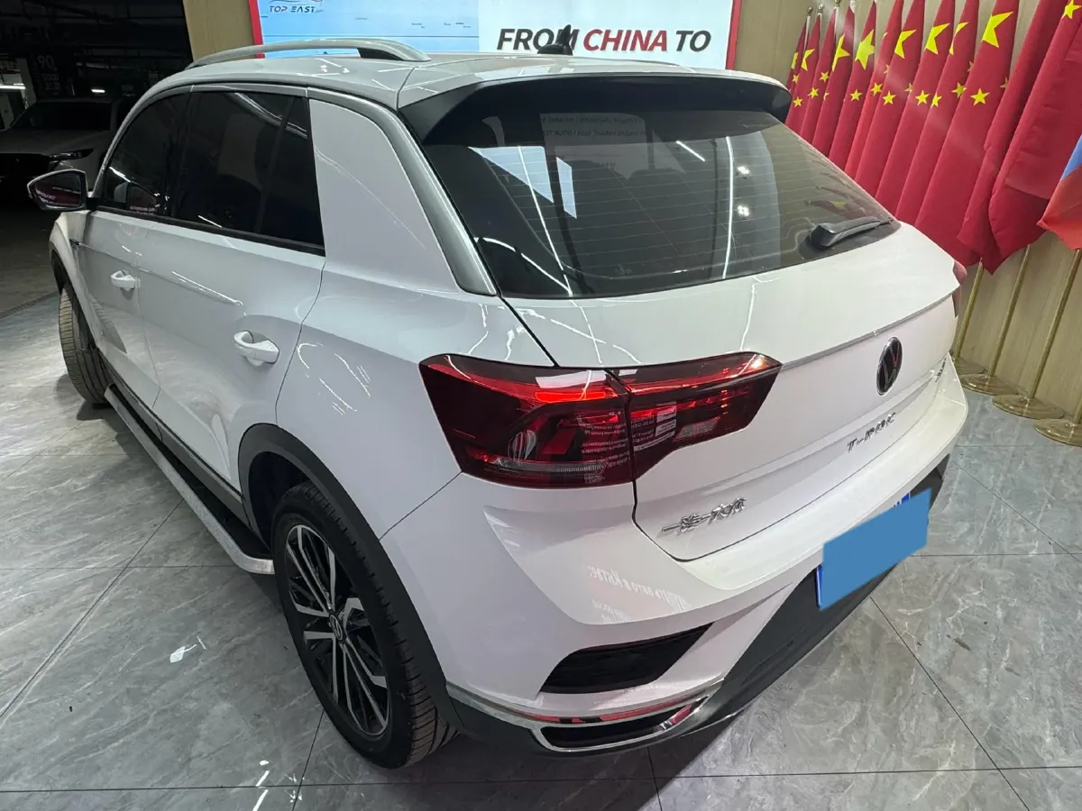 2021 Volkswagen T-Roc 1.4T 150HP L4 7DCT,autocango,china used car exporter,china ev exporter,chinese used car exporter,chinese used ev exporter