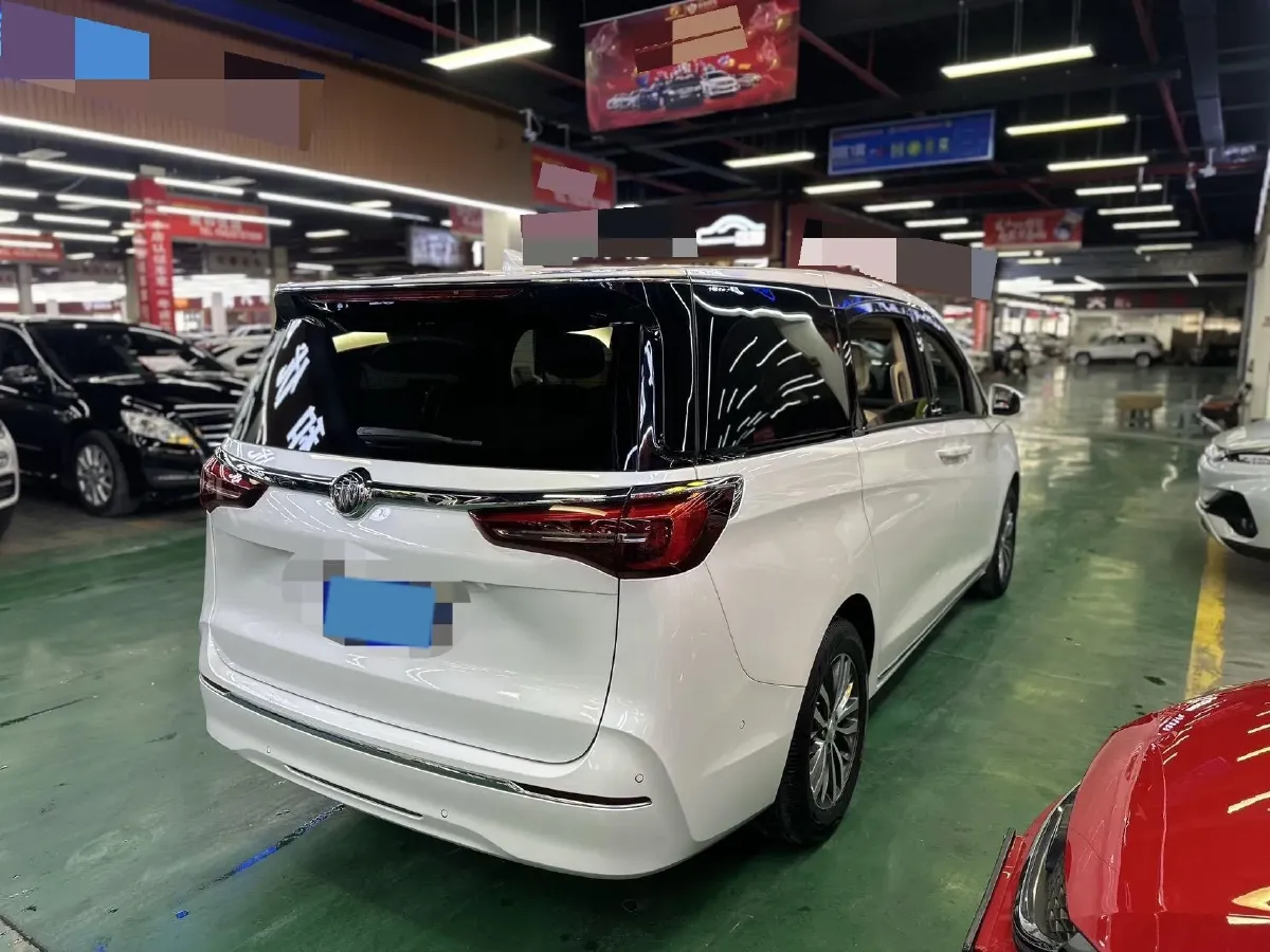 2023 Buick GL8 2.0T 237HP L4 9AT,autocango,china used car exporter,china ev exporter,chinese used car exporter,chinese used ev exporter