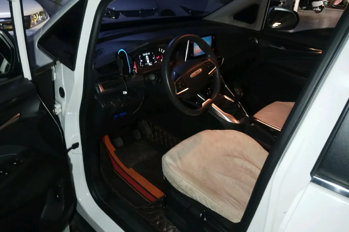 2019 MAXUS G50 1.3T 163HP L3 6MT,autocango,china used car exporter,china ev exporter,chinese used car exporter,chinese used ev exporter