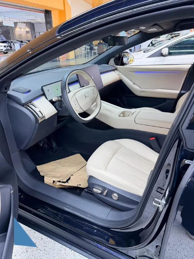 2024 Xpeng P7+ BEV 60.7KWH,autocango,china used car exporter,china ev exporter,chinese used car exporter,chinese used ev exporter