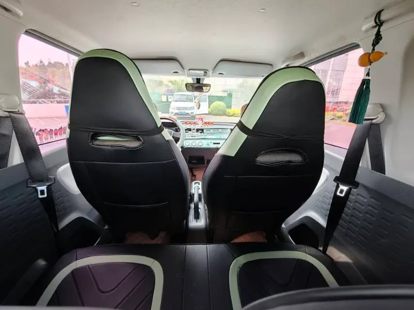 2021 WuLing HongGuang MINI EV BEV 13.9KWH,autocango,china used car exporter,china ev exporter,chinese used car exporter,chinese used ev exporter