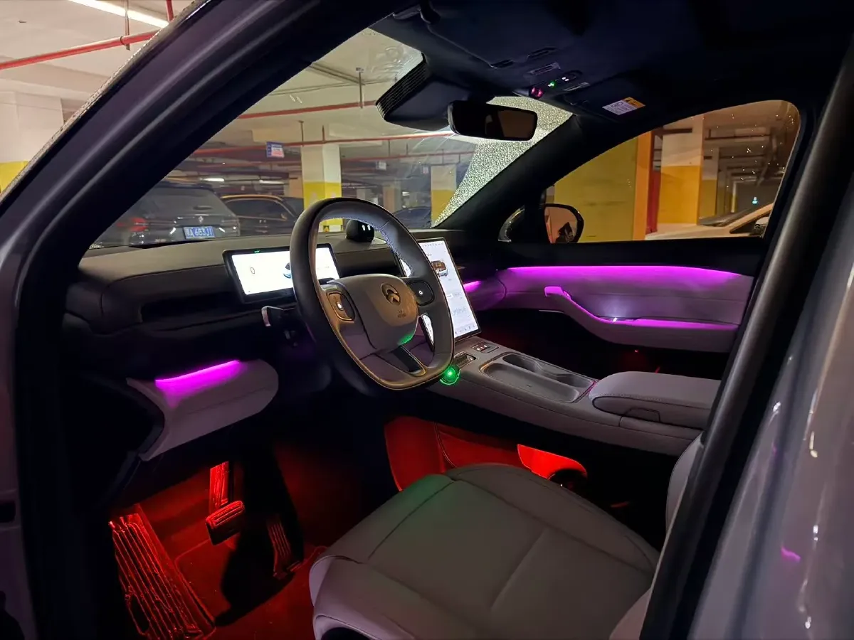 2024 NIO ES6 BEV 75KWH,autocango,china used car exporter,china ev exporter,chinese used car exporter,chinese used ev exporter