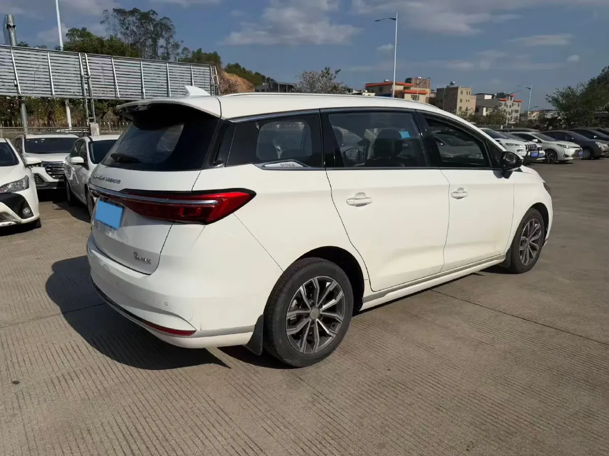 2021 BYD Song MAX 1.5T 160HP L4 6DCT,autocango,china used car exporter,china ev exporter,chinese used car exporter,chinese used ev exporter