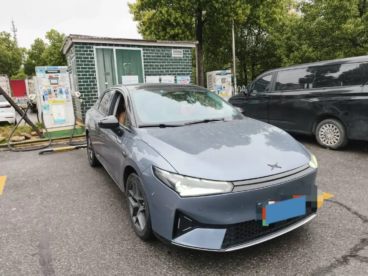 2021 Xpeng P5 BEV 55.9KWH,autocango,china used car exporter,china ev exporter,chinese used car exporter,chinese used ev exporter