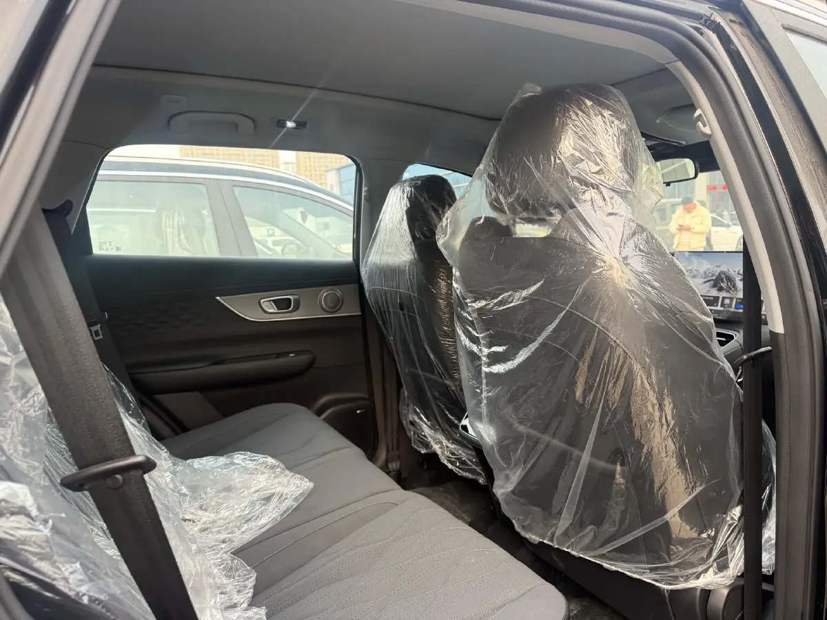 2025 Fulwin FulwinT8 1.5T 156HP L4 1DHT PHEV 18.67KWH,autocango,china used car exporter,china ev exporter,chinese used car exporter,chinese used ev exporter