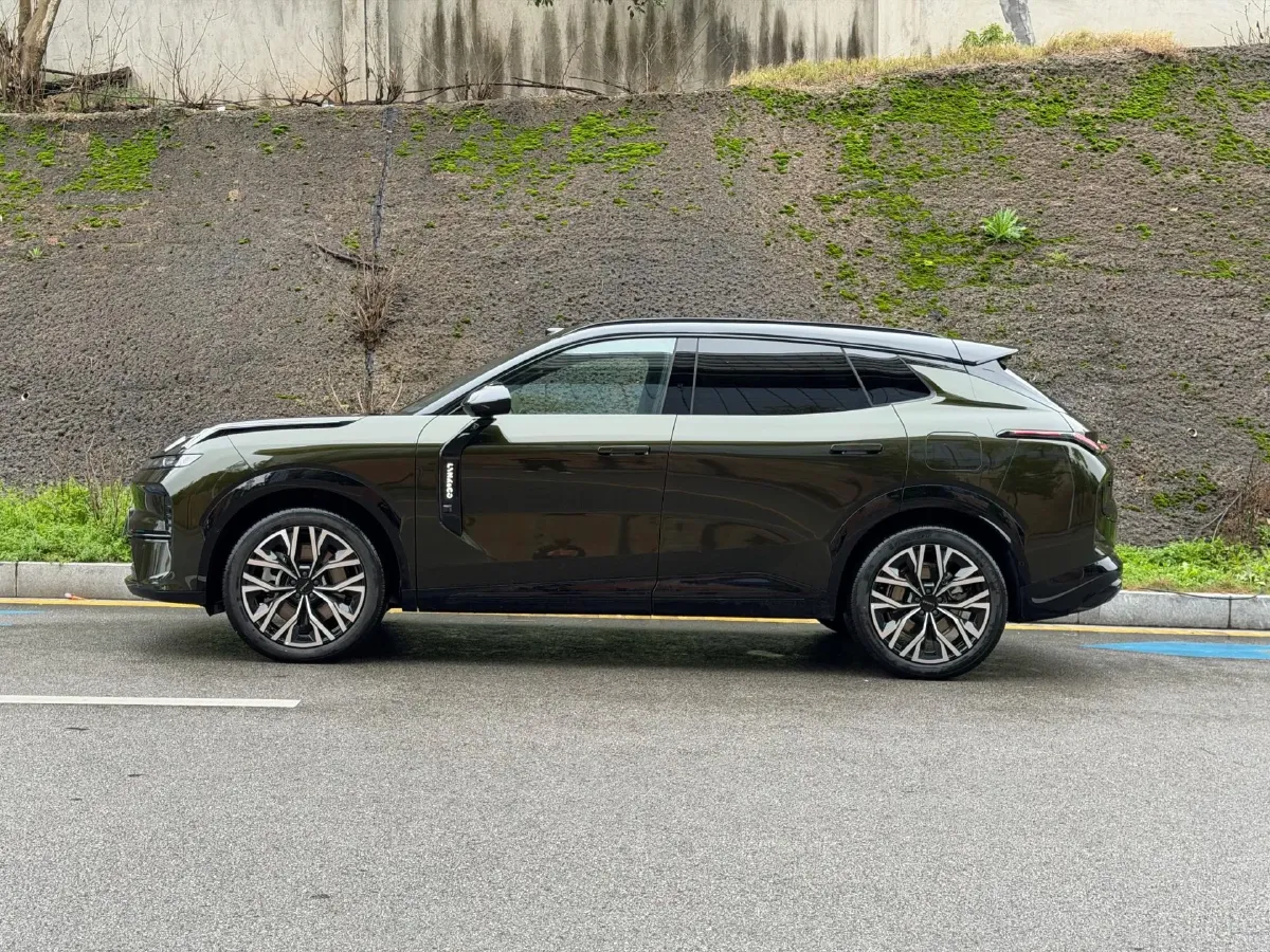 2026 LYNK&CO 08 EM-P 1.5T 163HP L4 3DHT PHEV,autocango,china used car exporter,china ev exporter,chinese used car exporter,chinese used ev exporter