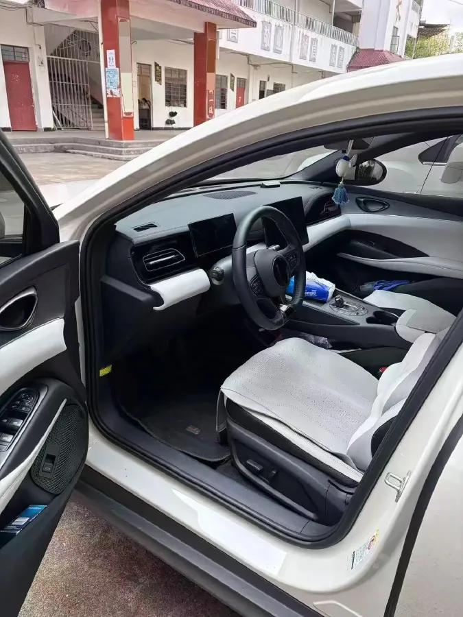 2024 BYD Seal 06 1.5L 101HP L4 E-CVT PHEV 15.87KWH,autocango,china used car exporter,china ev exporter,chinese used car exporter,chinese used ev exporter