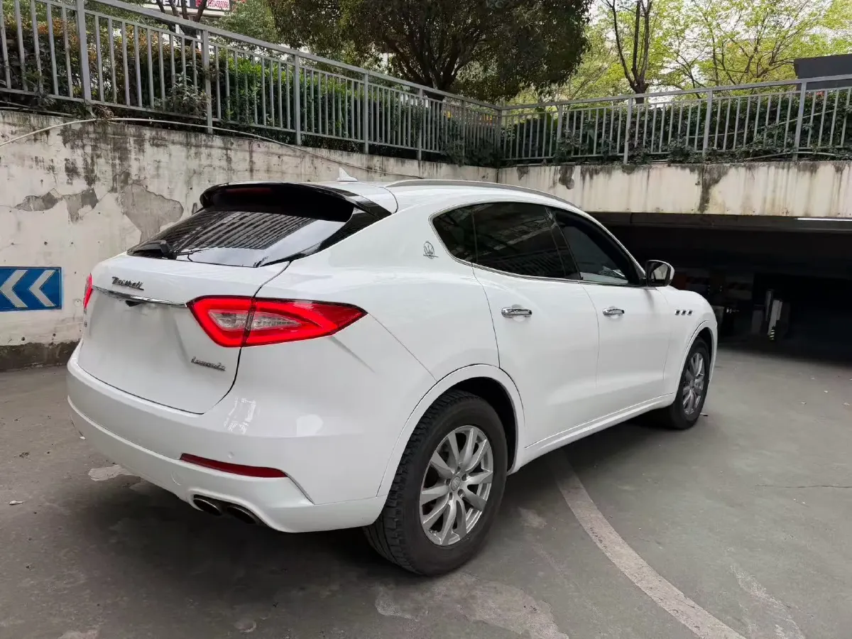 2016 Audi S6 4.0T 450HP V8 7DCT,autocango,china used car exporter,china ev exporter,chinese used car exporter,chinese used ev exporter