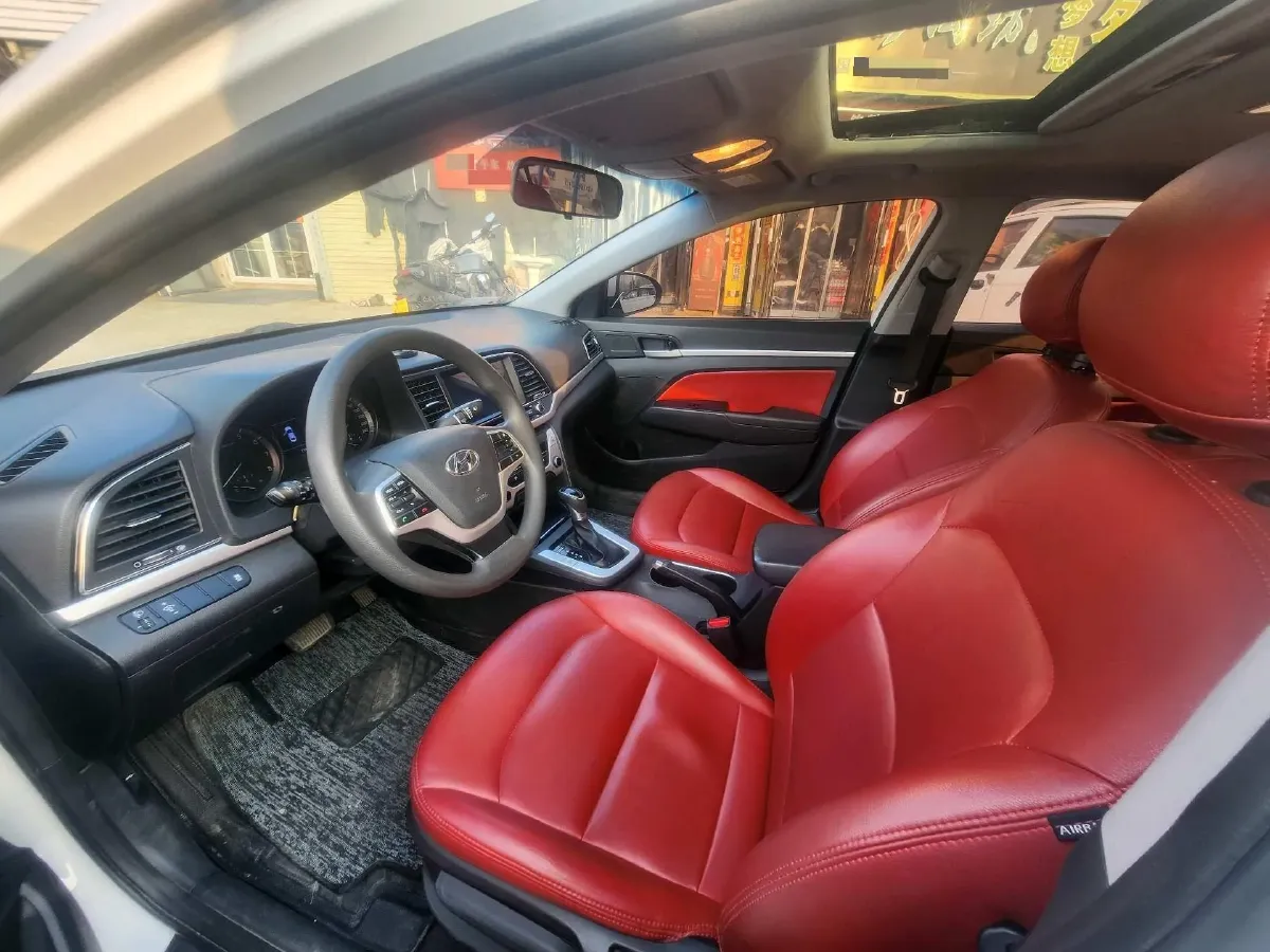 2016 Hyundai Elantra 1.6L 130HP L4 6AT,autocango,china used car exporter,china ev exporter,chinese used car exporter,chinese used ev exporter