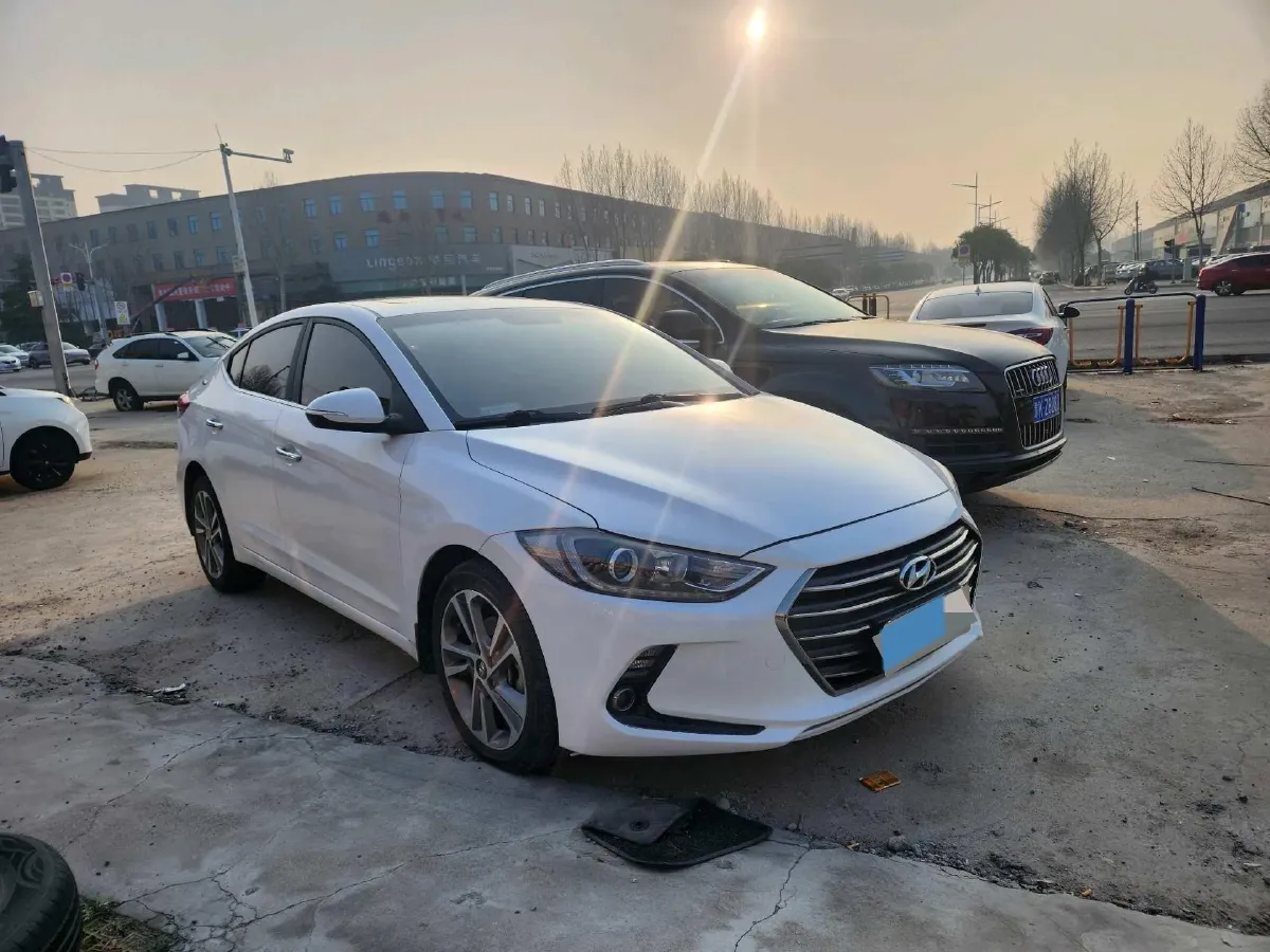 2016 Hyundai Elantra 1.6L 130HP L4 6AT,autocango,china used car exporter,china ev exporter,chinese used car exporter,chinese used ev exporter