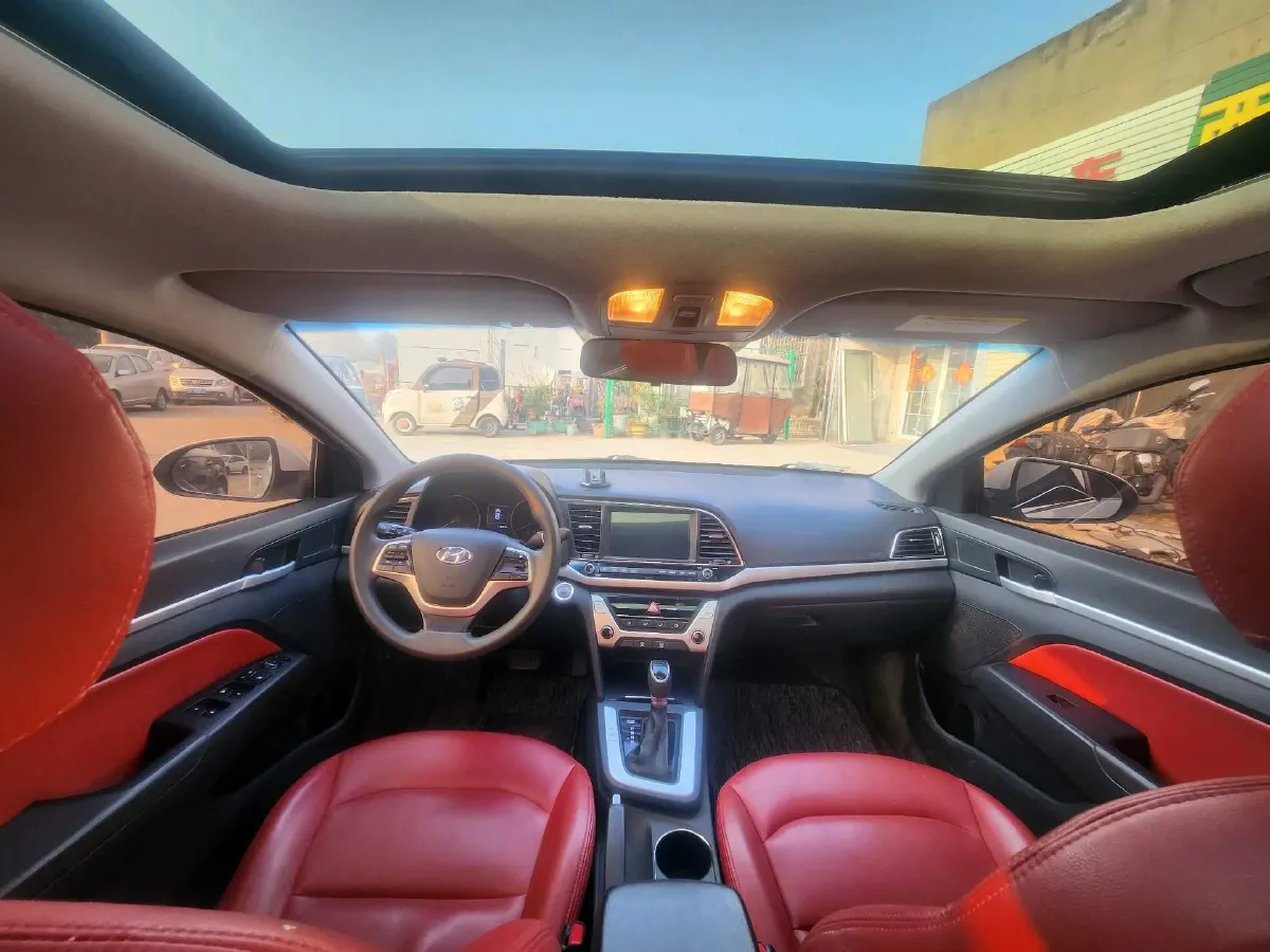 2016 Hyundai Elantra 1.6L 130HP L4 6AT,autocango,china used car exporter,china ev exporter,chinese used car exporter,chinese used ev exporter