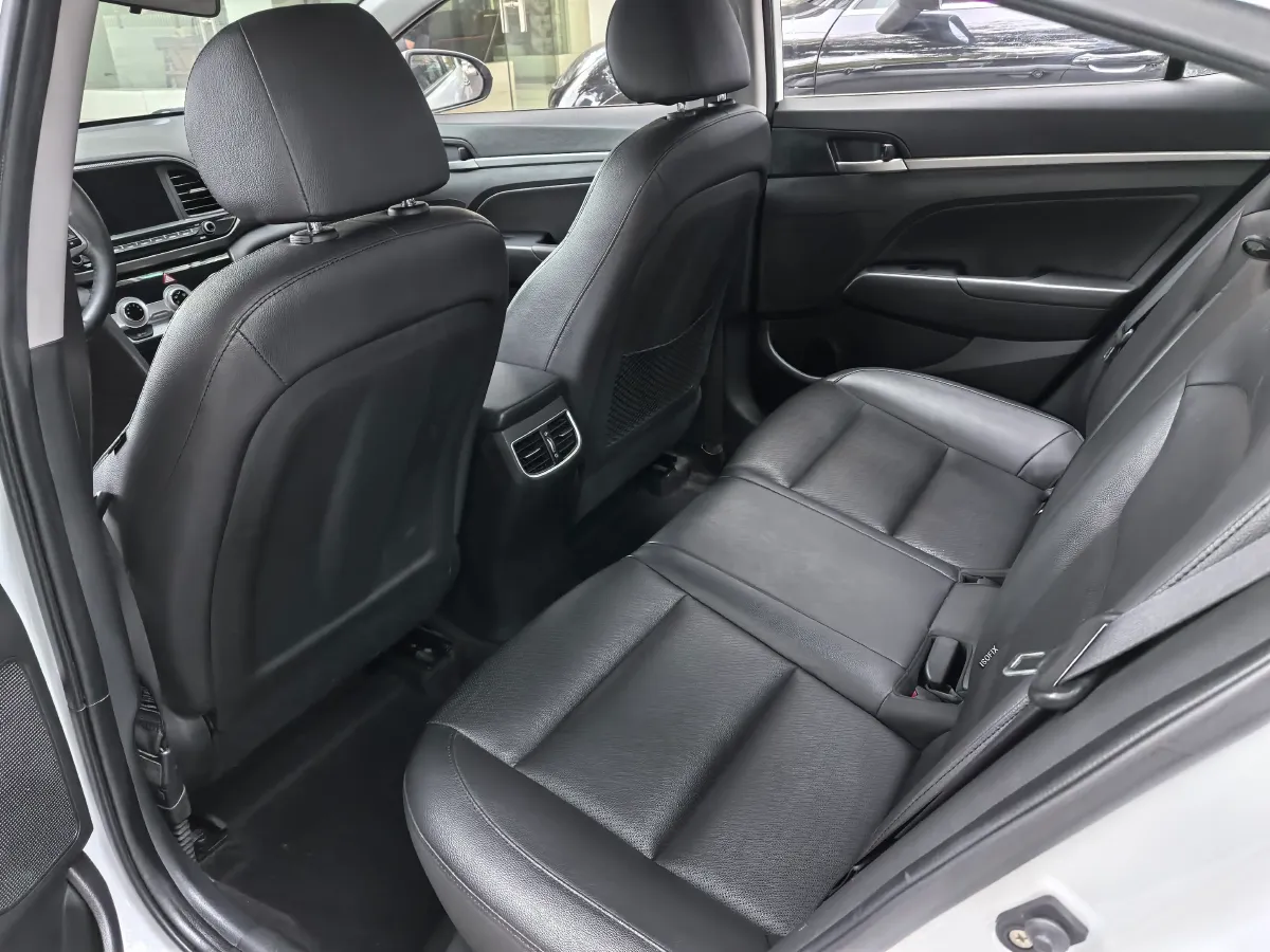 2019 Hyundai Elantra 1.5L 115HP L4 CVT,autocango,china used car exporter,china ev exporter,chinese used car exporter,chinese used ev exporter