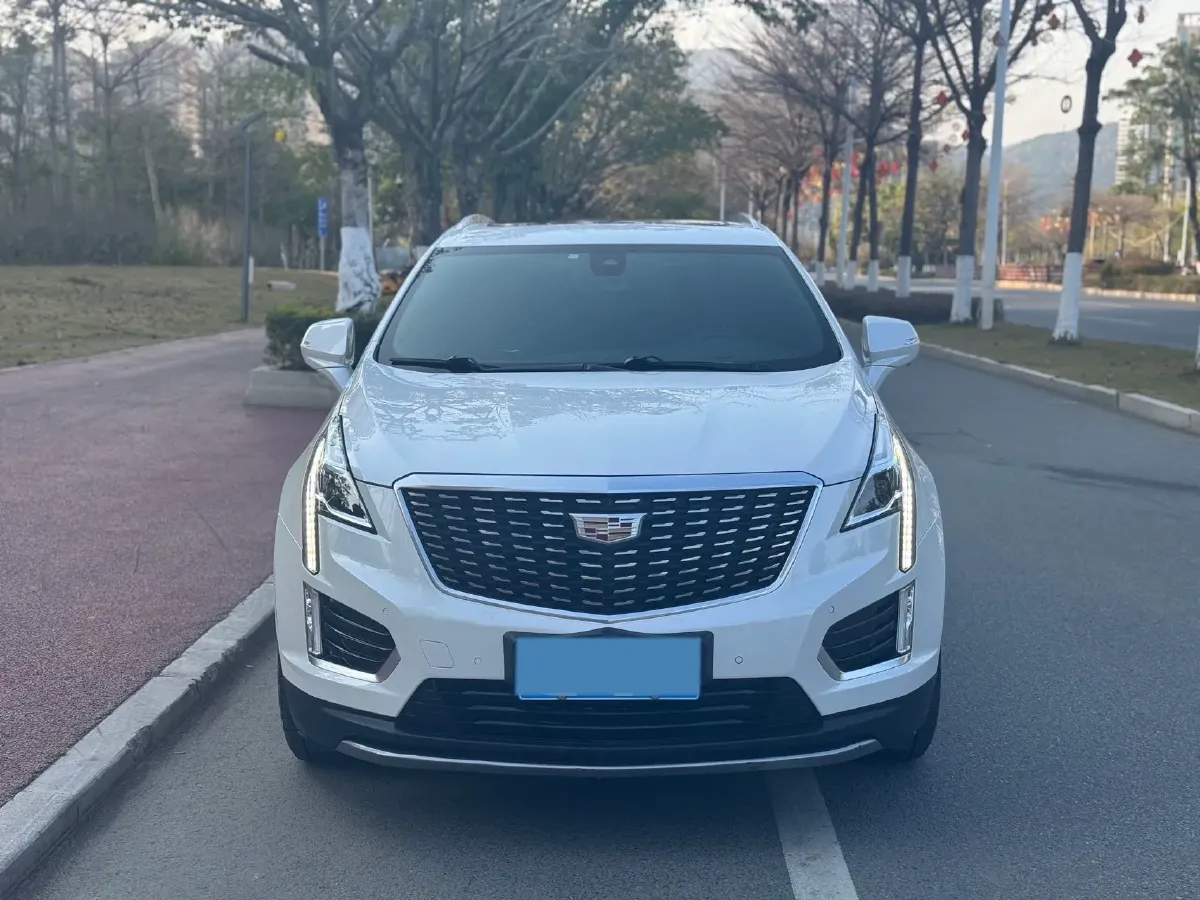 2021 Cadillac XT5 2.0T 237HP L4 9AT,autocango,china used car exporter,china ev exporter,chinese used car exporter,chinese used ev exporter