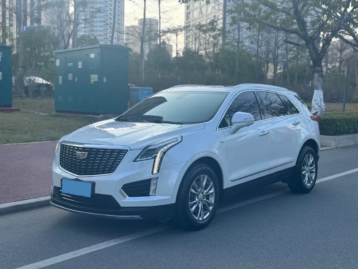 2021 Cadillac XT5 2.0T 237HP L4 9AT,autocango,china used car exporter,china ev exporter,chinese used car exporter,chinese used ev exporter