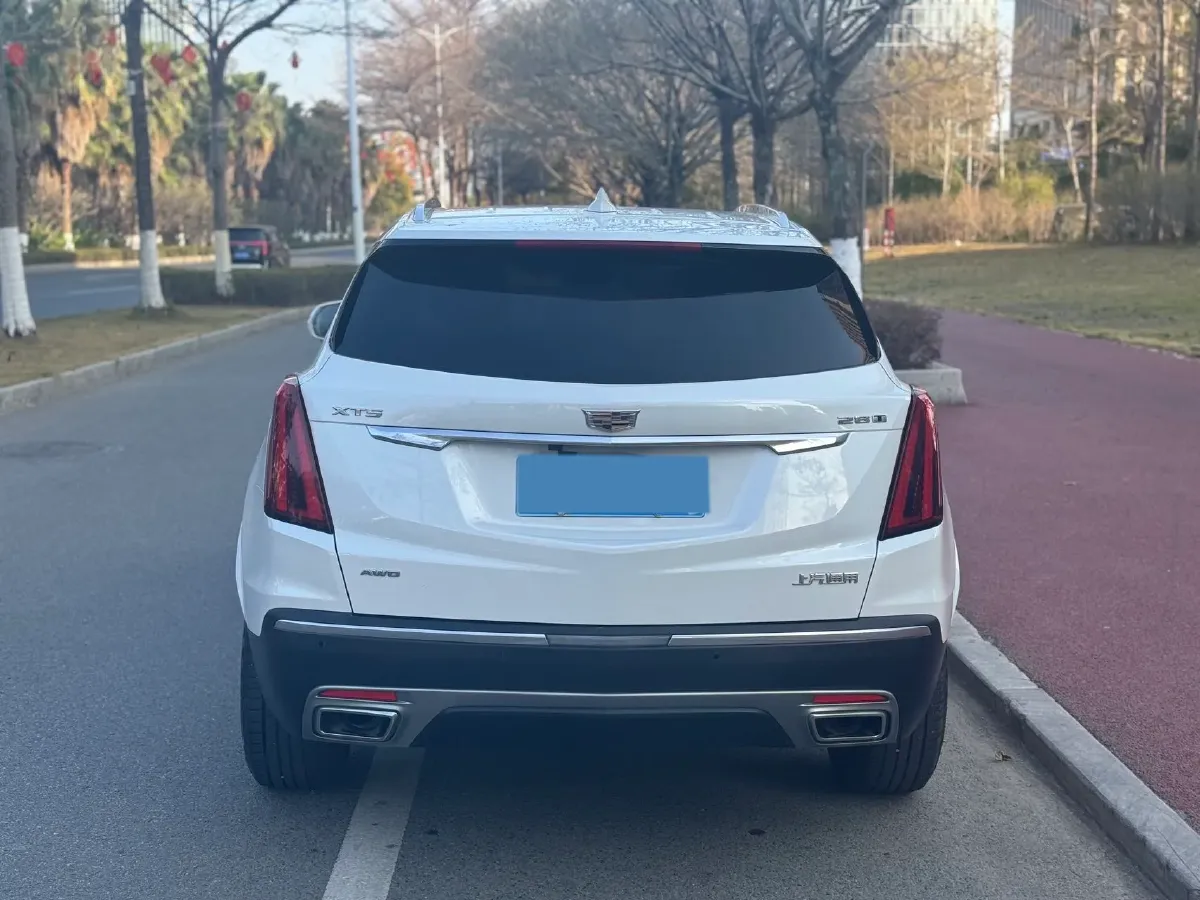 2021 Cadillac XT5 2.0T 237HP L4 9AT,autocango,china used car exporter,china ev exporter,chinese used car exporter,chinese used ev exporter