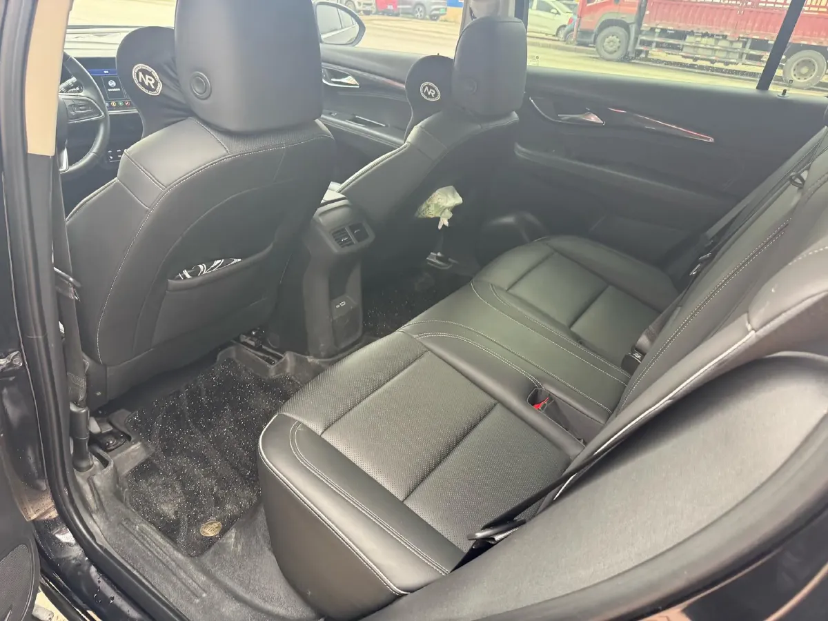 2023 Buick EnvisionPlus 2.0T 237HP L4 9AT,autocango,china used car exporter,china ev exporter,chinese used car exporter,chinese used ev exporter